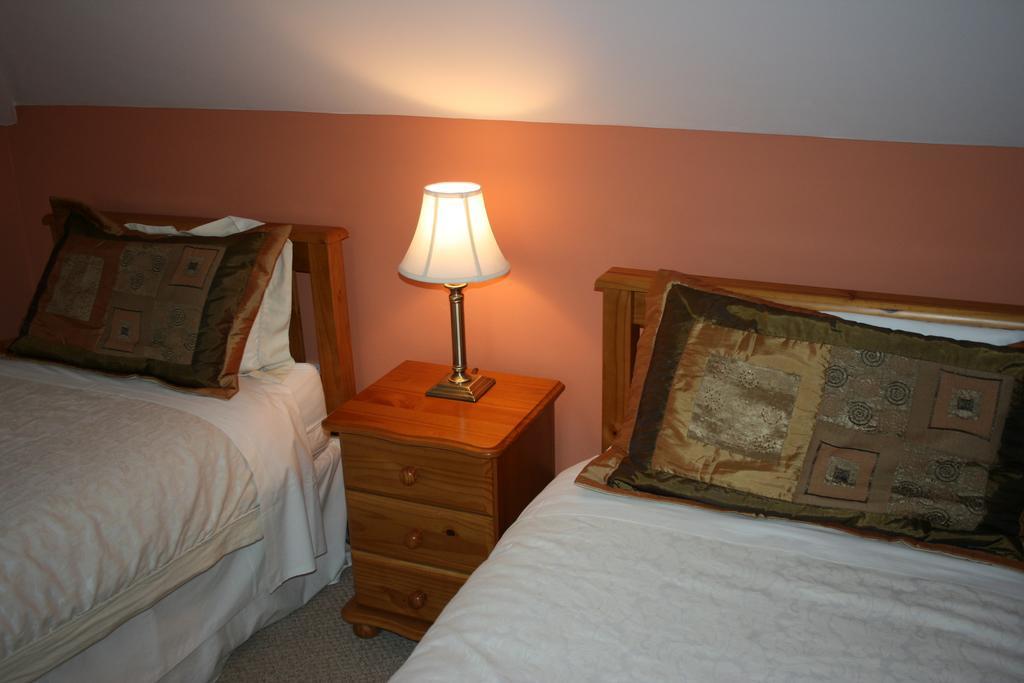 Avarest Bunratty B&B Shannon Bilik gambar